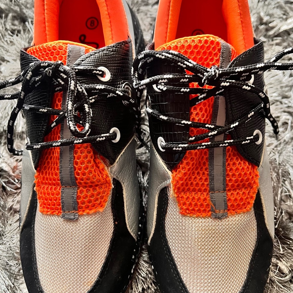 Women’s La Sheelah Orange and Black Sneakers size 8